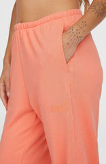 Essentials O'Neill Script Sweatpants Women - Coral Pink