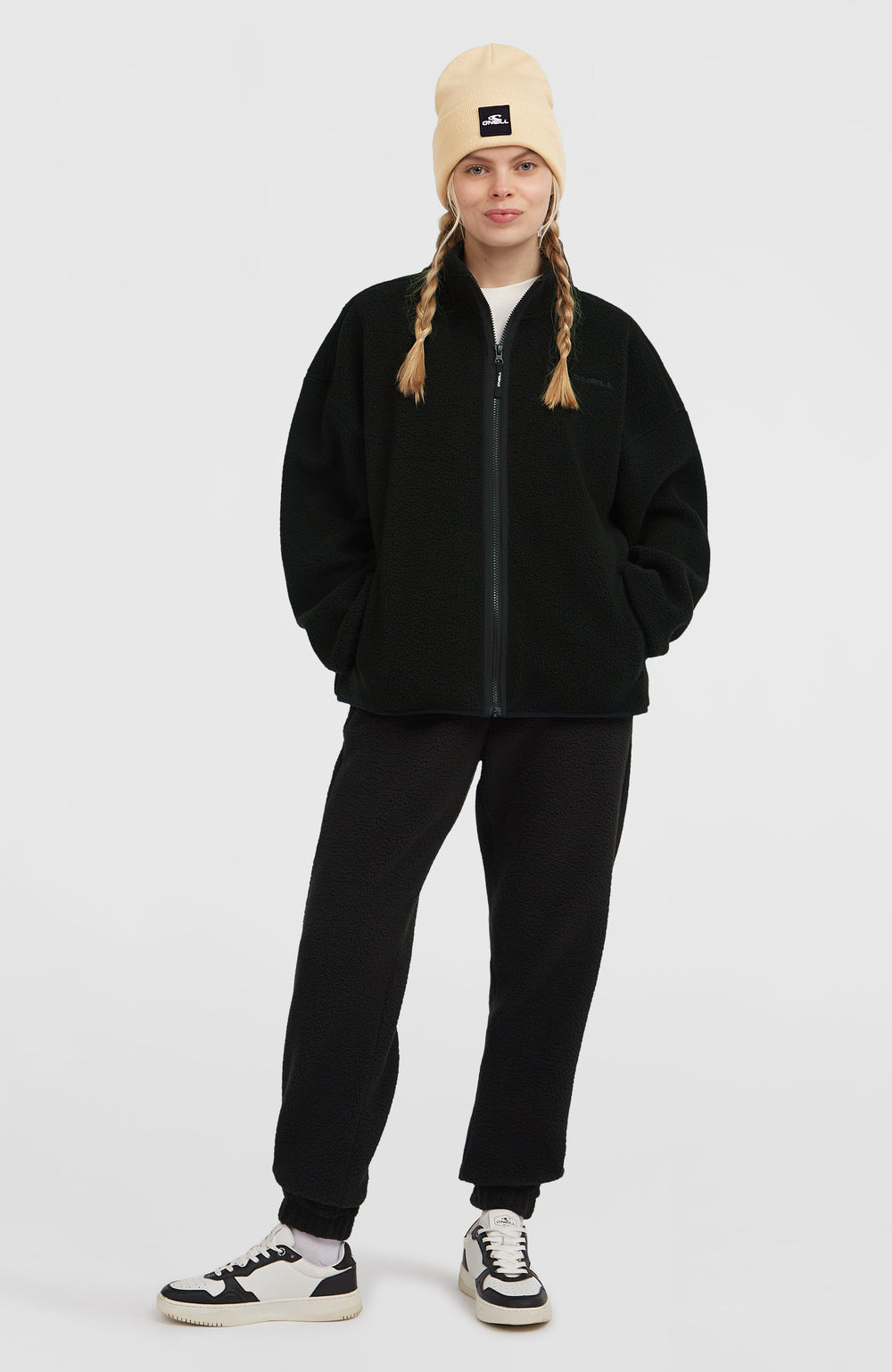 Must-Have High-Pile Sweatpants Women - Black Out