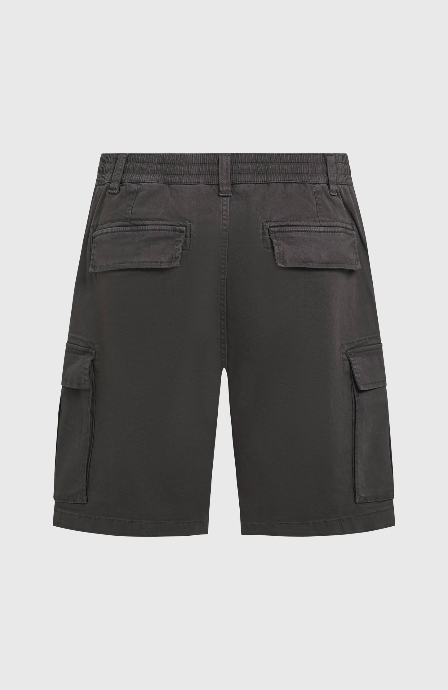 Essentials Cargo Shorts Men - Raven