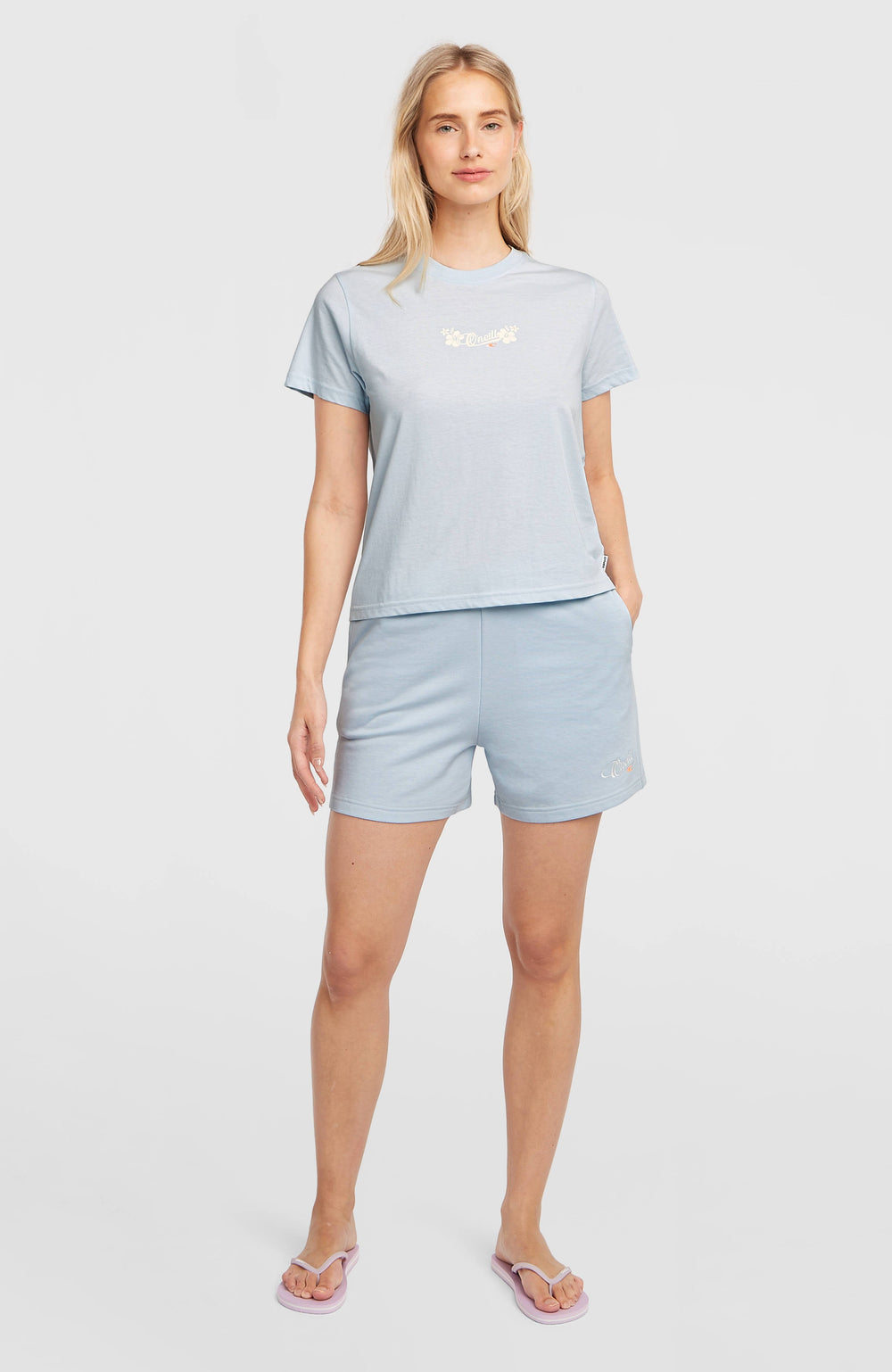 Essentials Script Sweatshorts Women - Spindle