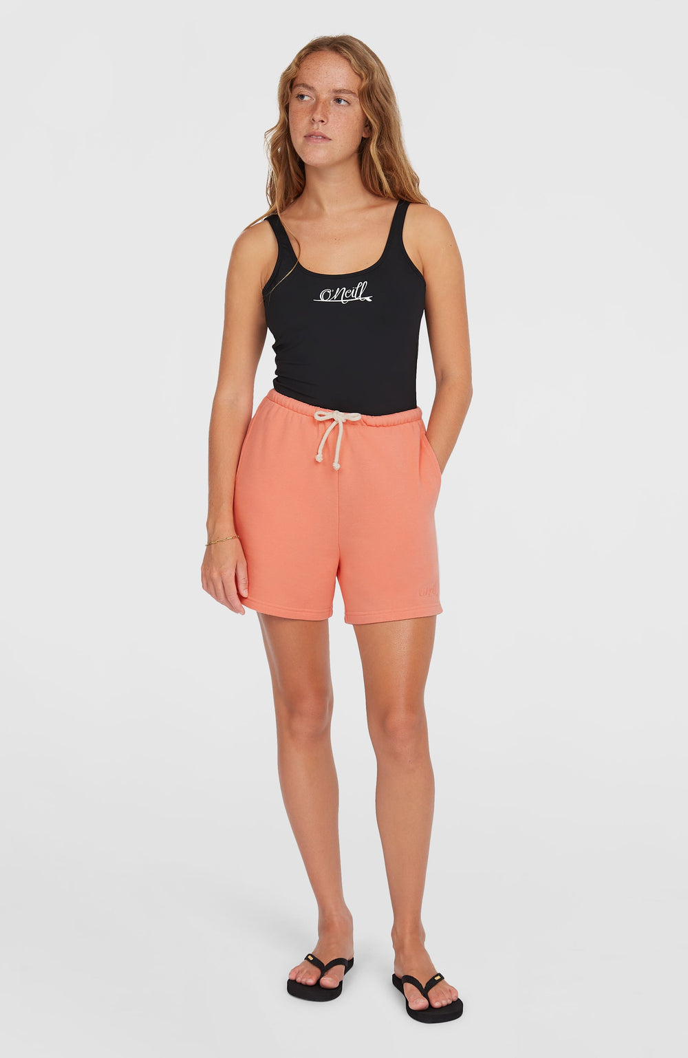 Essentials O'Neill Script Sweatshorts Women - Coral Pink