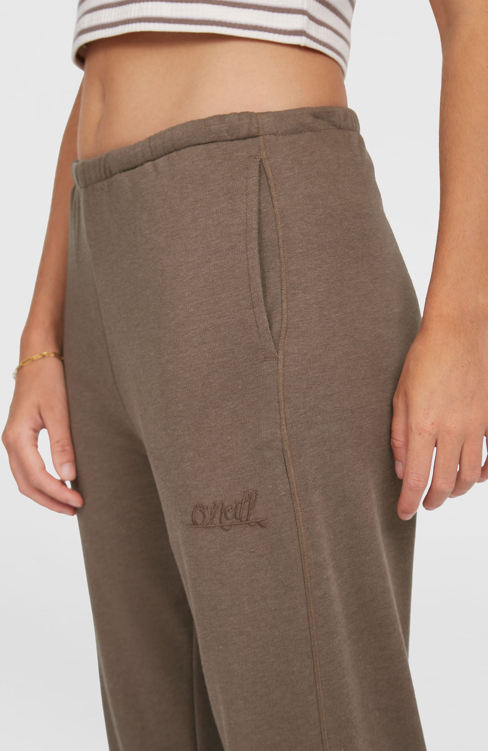 Essentials O'Neill Script Sweatpants Women - Pure Cashmere
