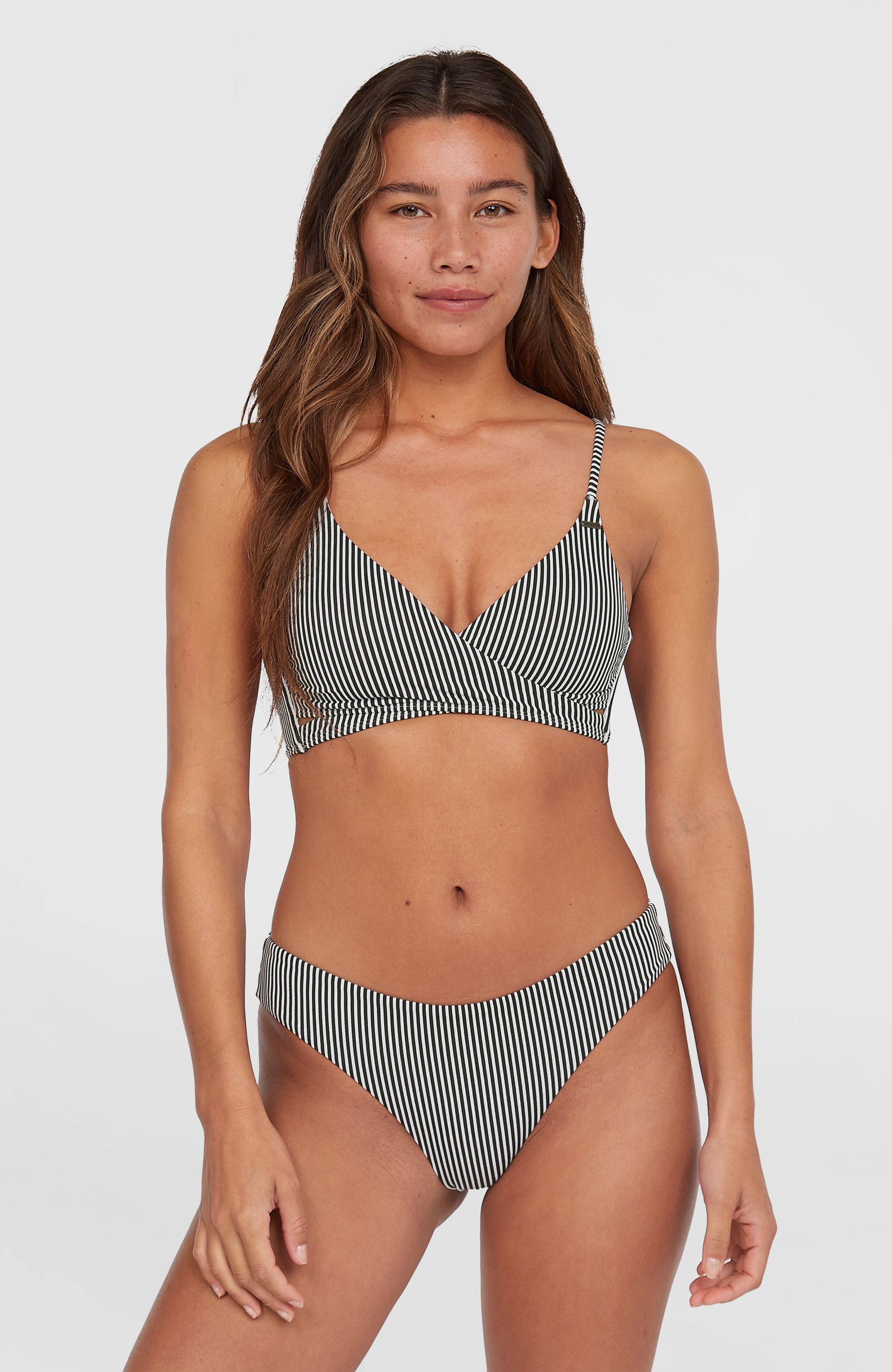 Essentials Baay Maoi Bikini Set Women - Black Simple Stripe