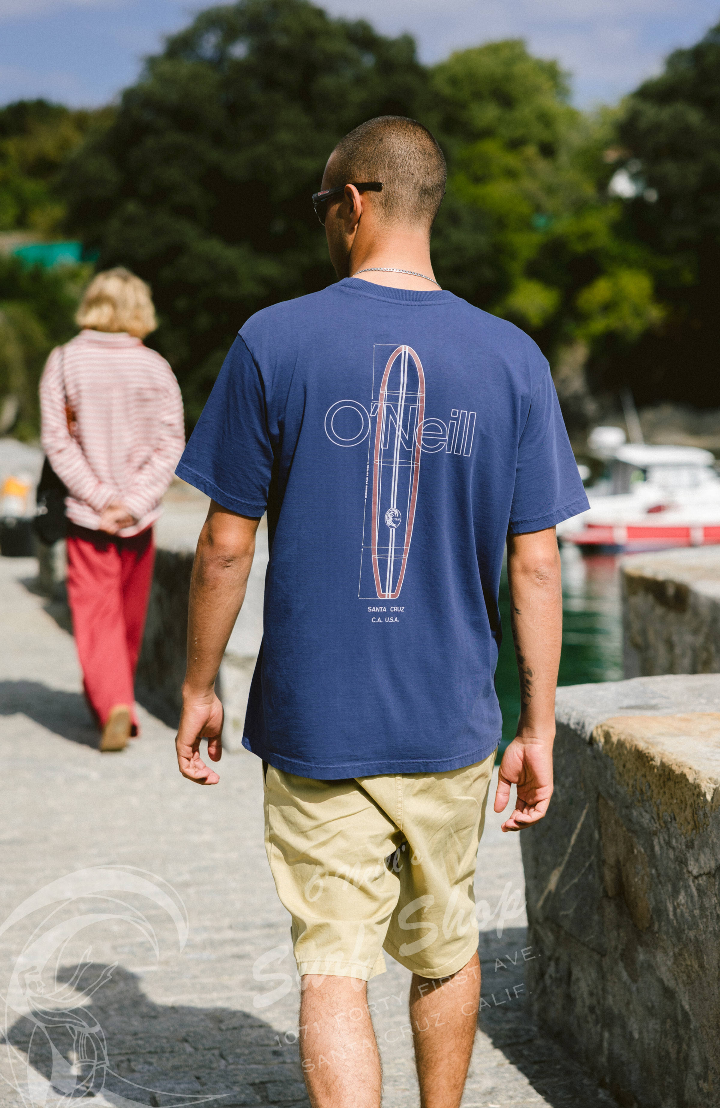 O'Riginals Vintage Graphic T-Shirt Men - English Evening