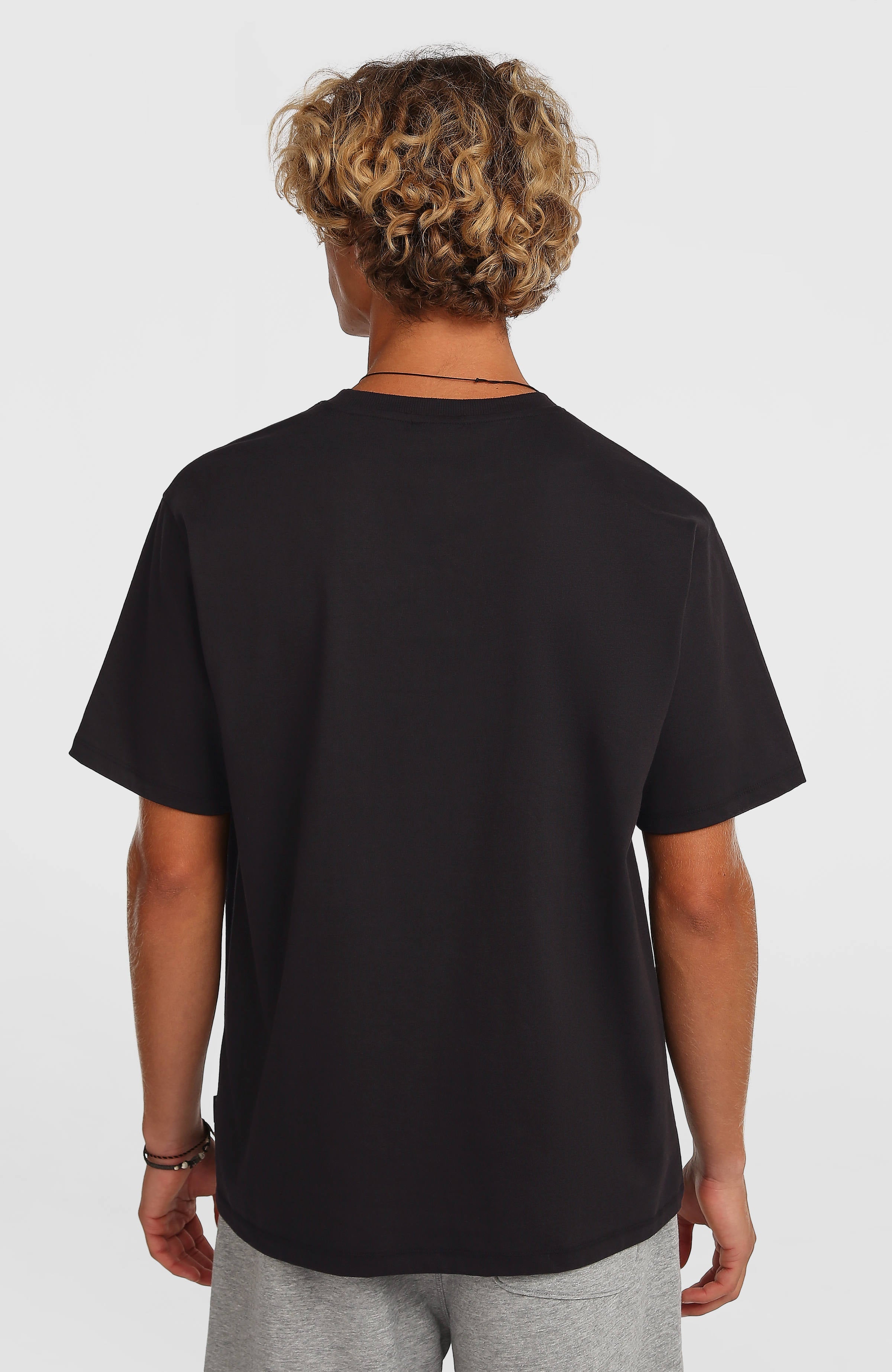 Essentials 90s Logo T-Shirt Men - Black Out
