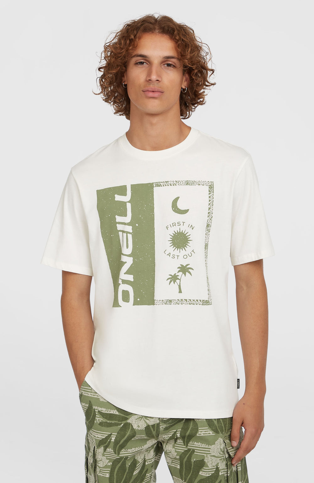Front Print T-Shirt Men - Snow White