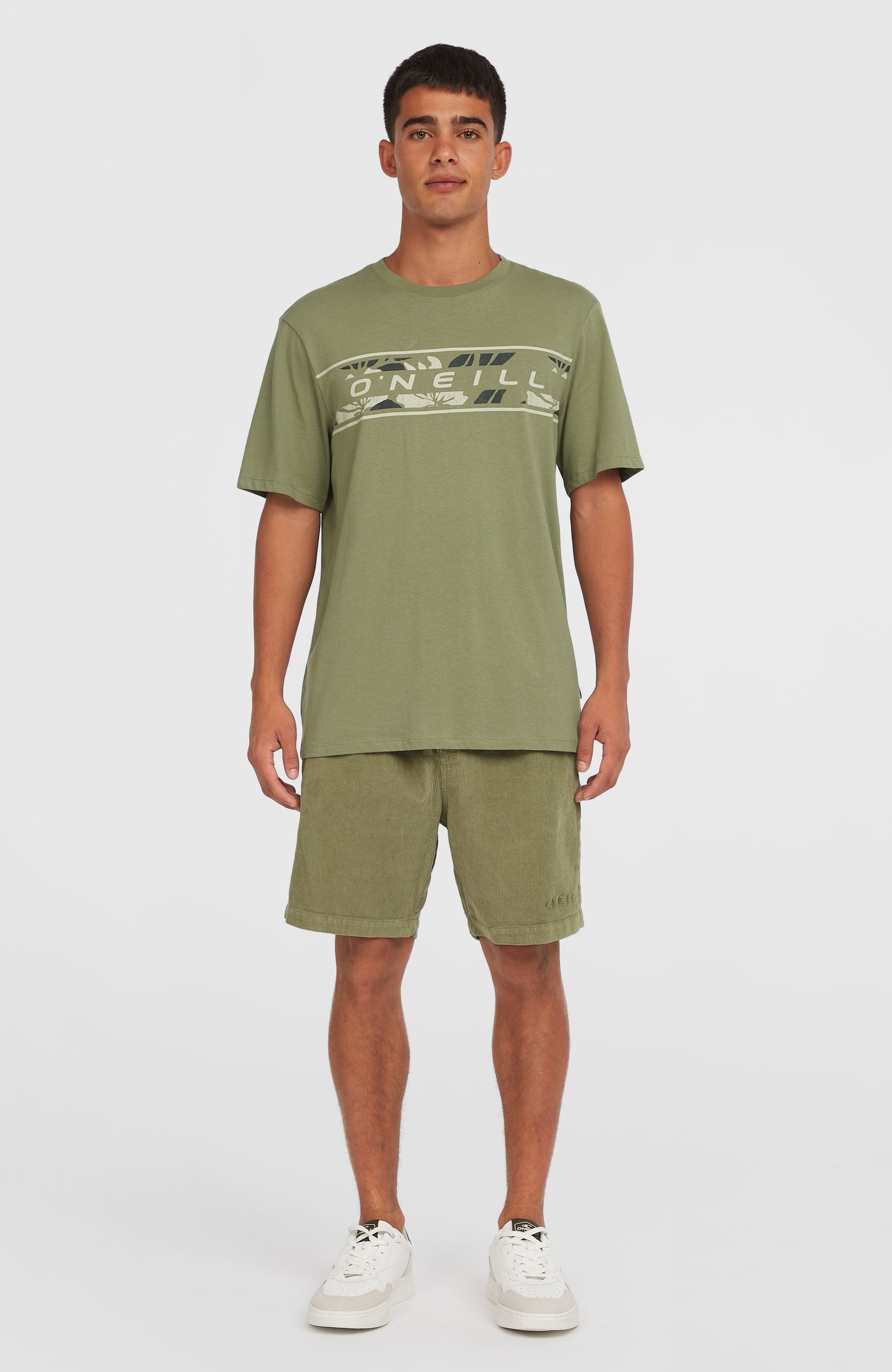 Front Graphic T-Shirt Men - Avery Fern