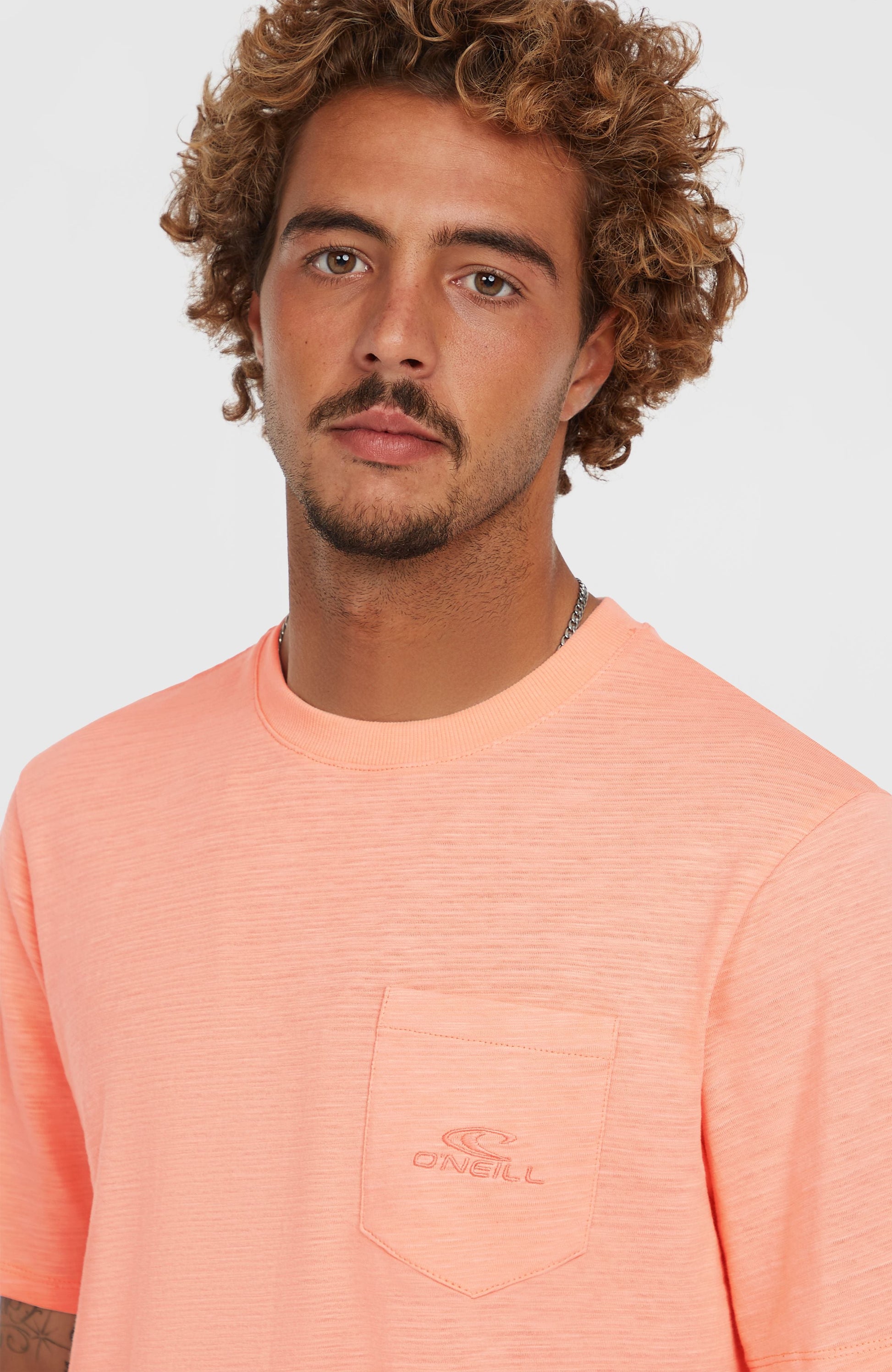 Slub Chest Pocket T-Shirt Men - Coral Pop