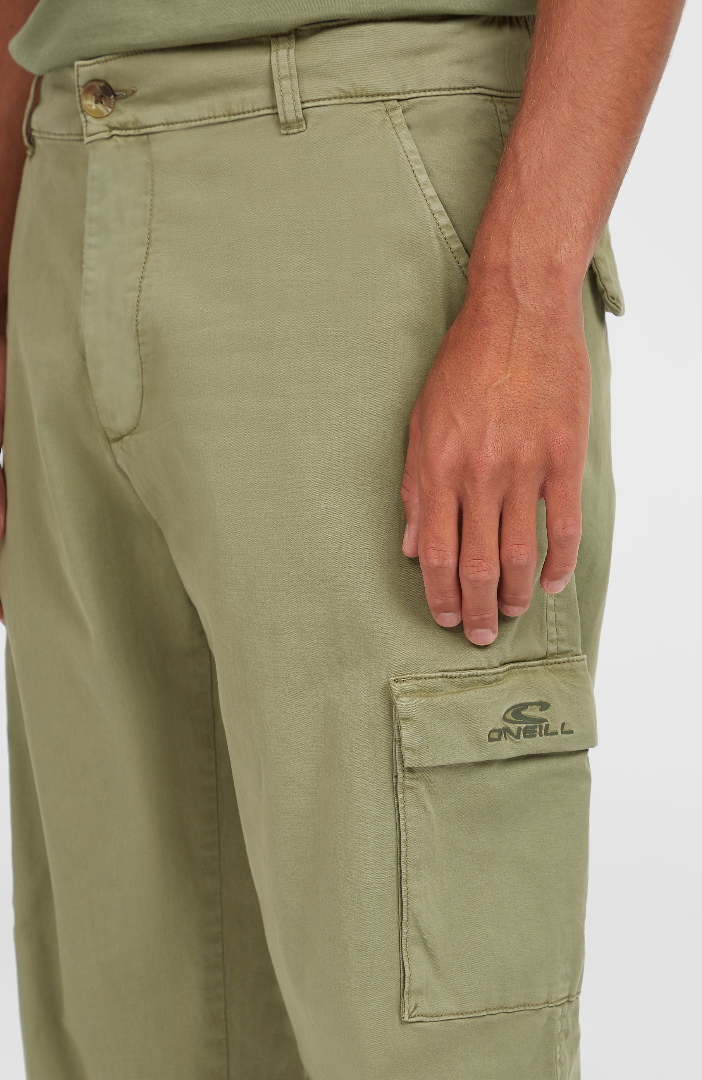 Essentials Cargo Pants Men - Avery Fern