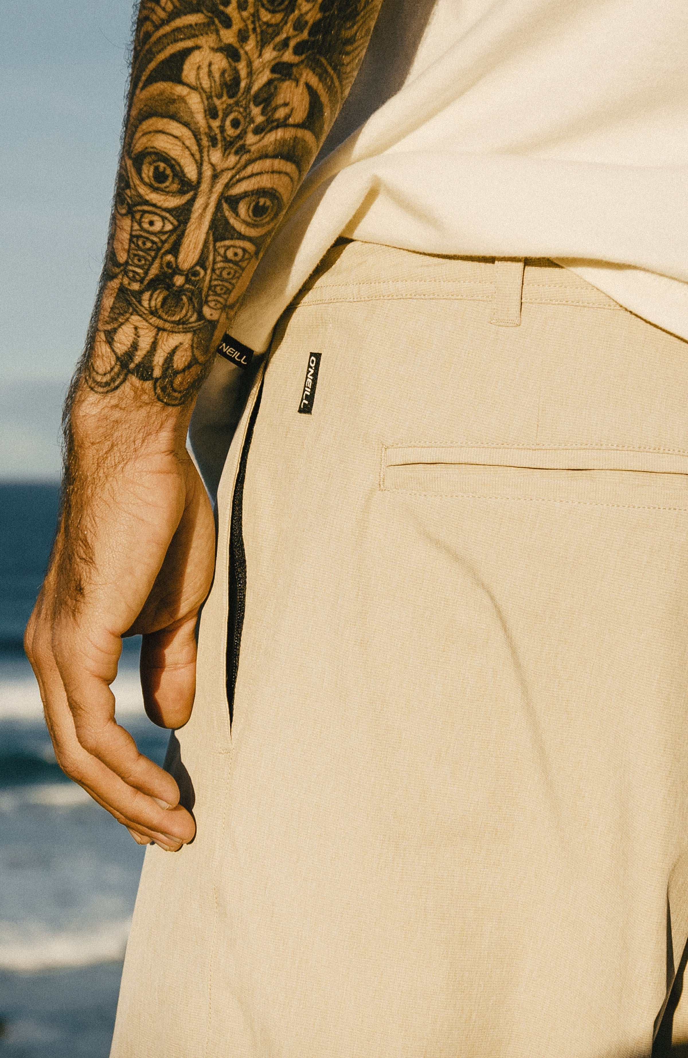 Hybrid 19" Melange Shorts Men - Cocoa Sand