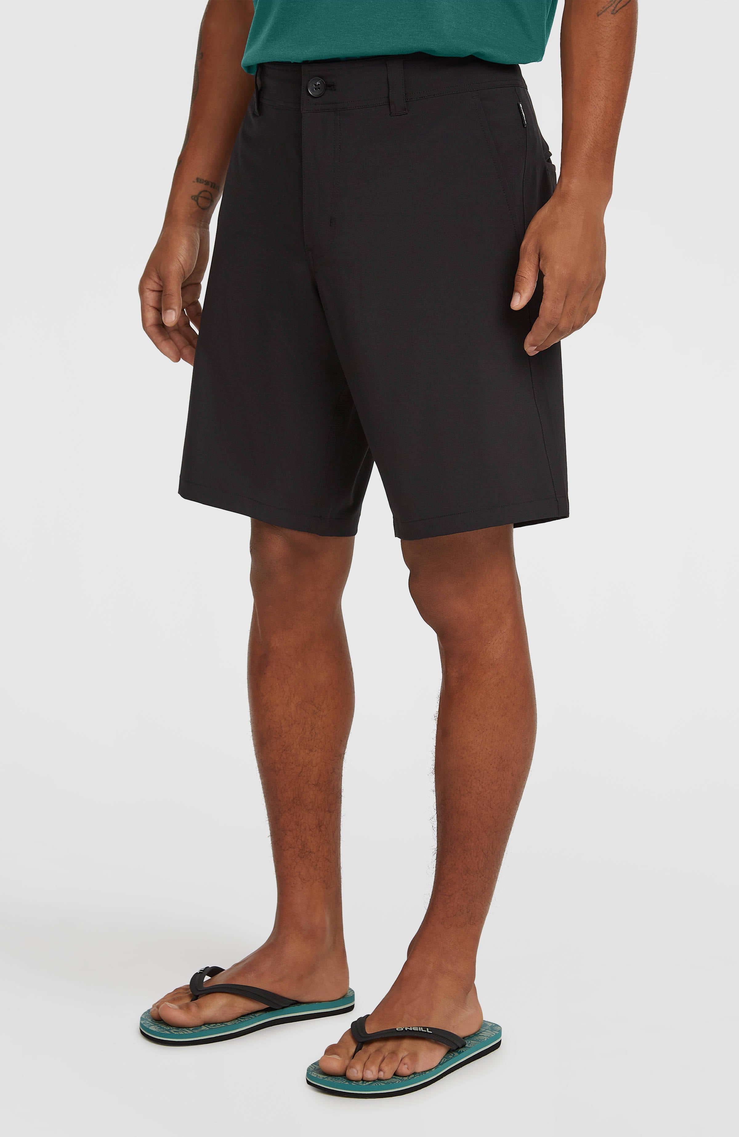 Hybrid 19" Shorts Men - Black Out