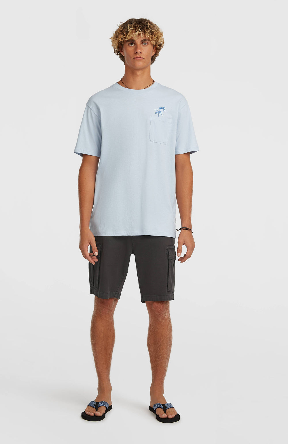 Essentials Cargo Shorts Men - Raven