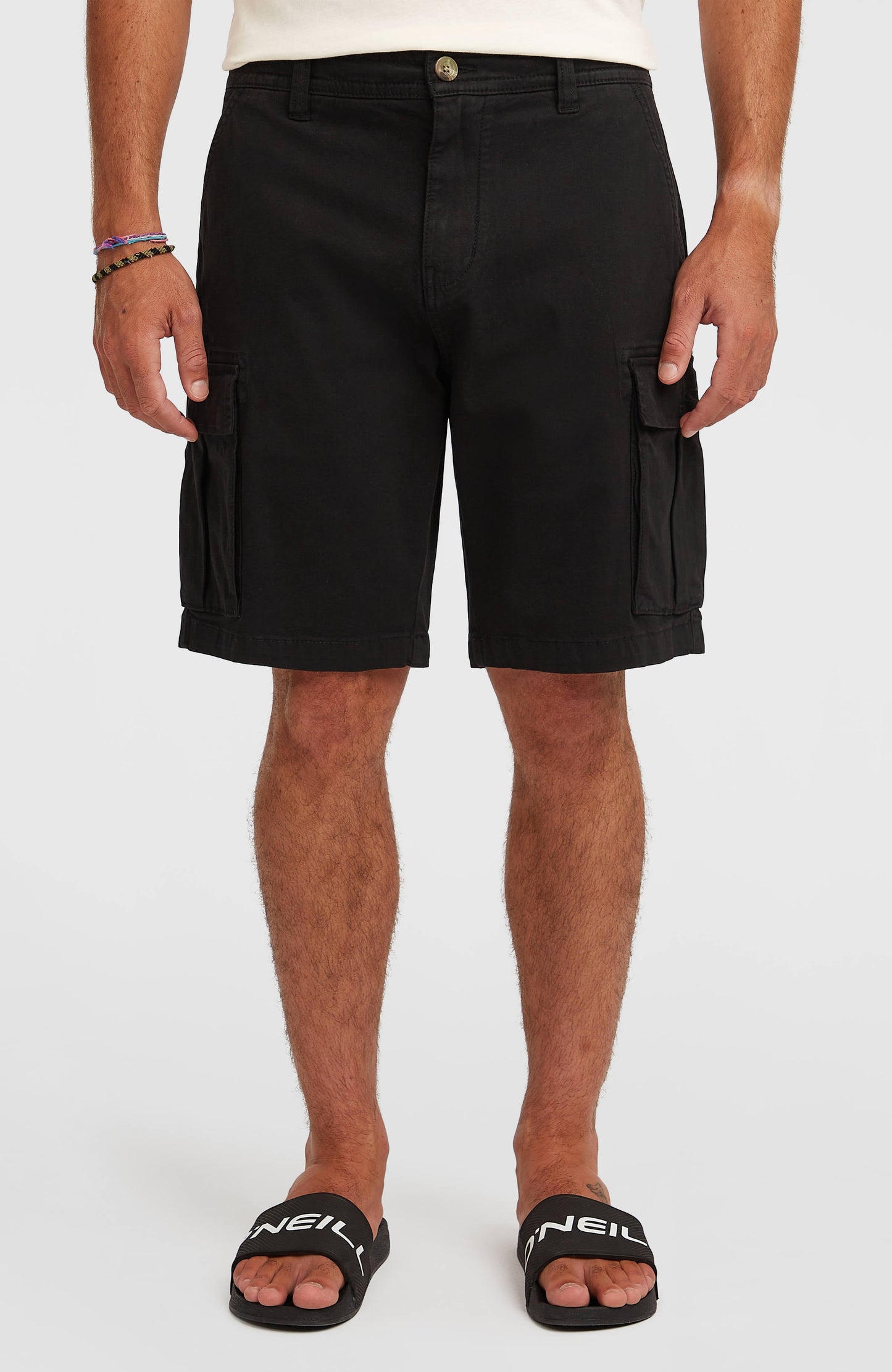 Essentials Cargo Shorts Men - Black Out