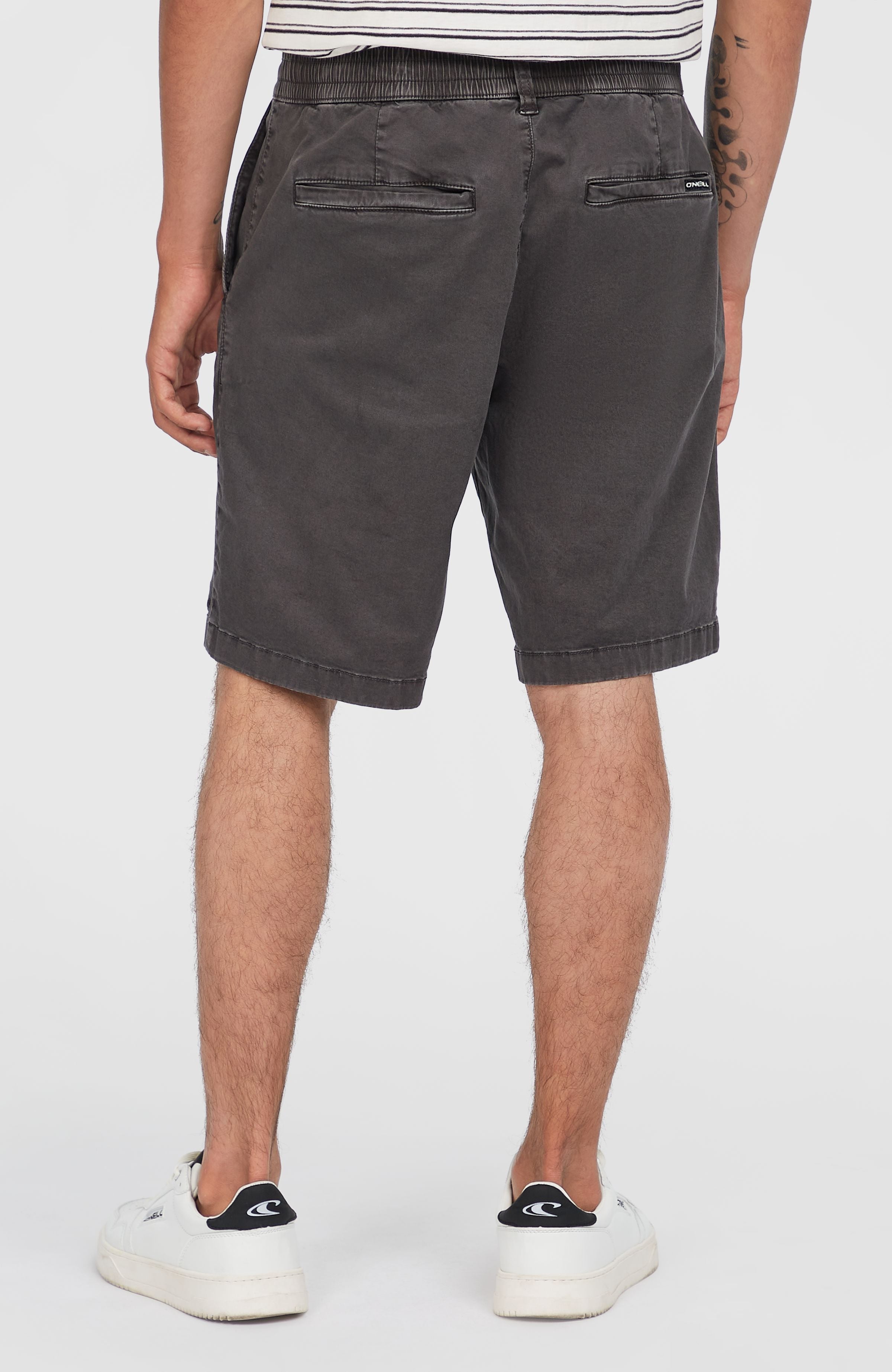 Essentials Chino Shorts Men - Raven