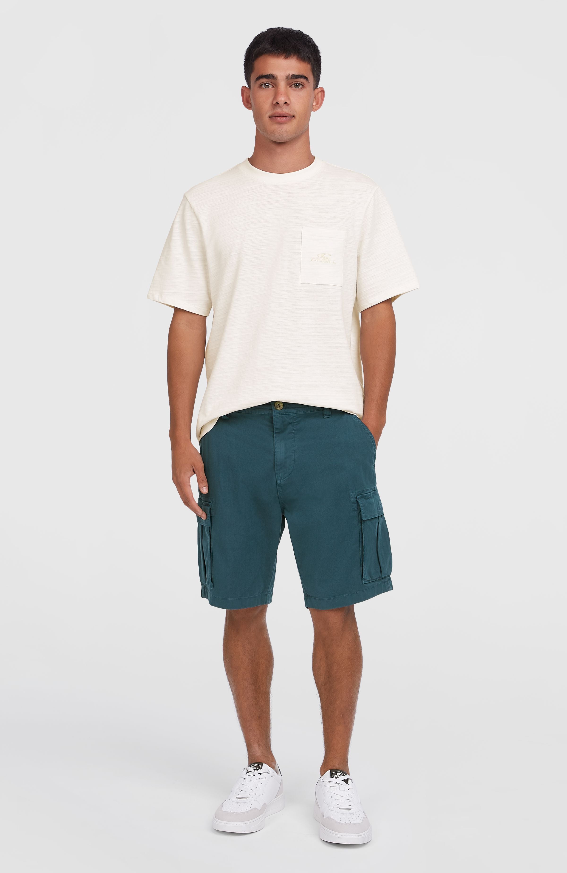 Essentials Cargo Shorts Men - Alma Steel
