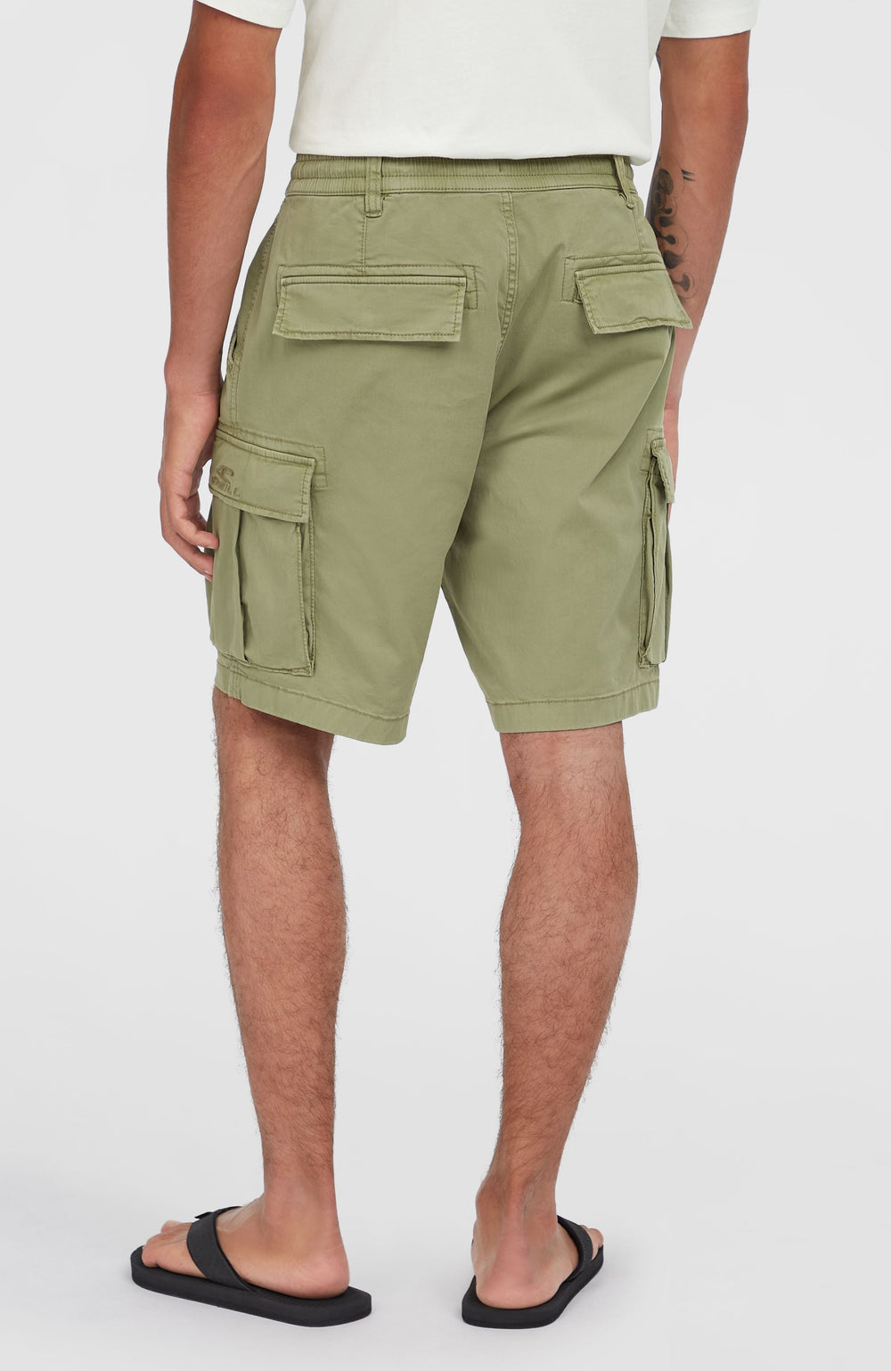 Essentials Cargo Shorts Men - Avery Fern