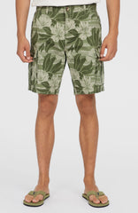 Essentials Cargo Shorts Men - Green Tonal Dusty Flower