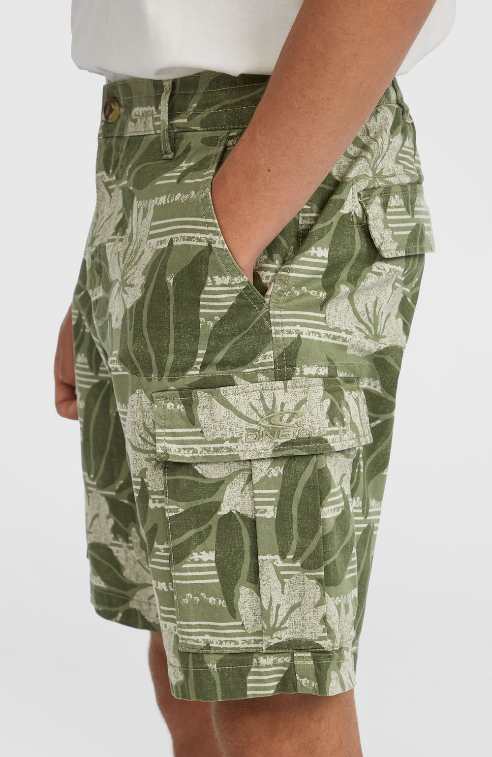 Essentials Cargo Shorts Men - Green Tonal Dusty Flower