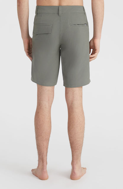 Hybrid Chino Shorts Men - Military Green