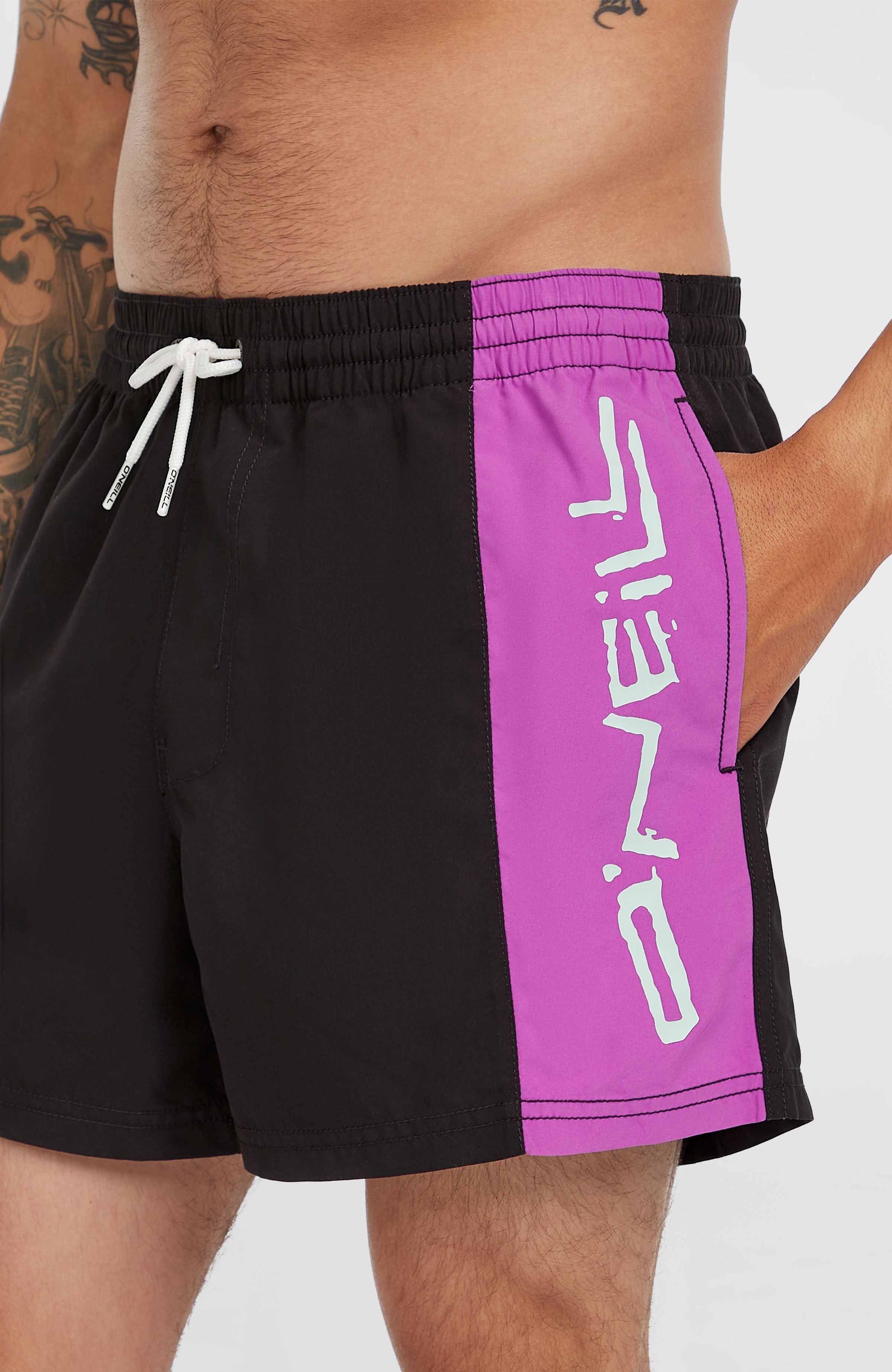 Retro 14'' Swim Shorts Men - Digitalis Colour Block