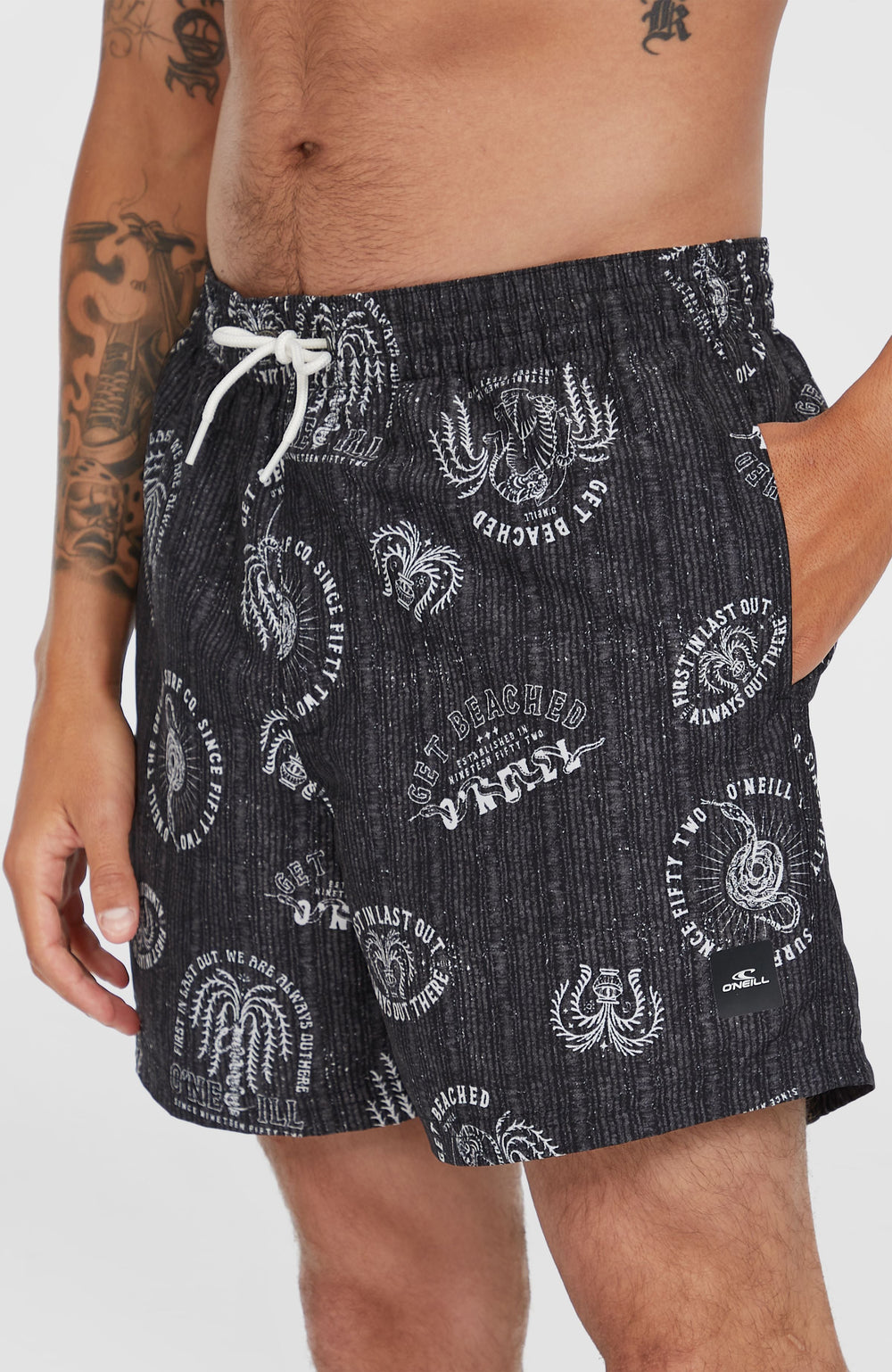 Cali Print 15'' Swim Shorts Men - Black Mystical