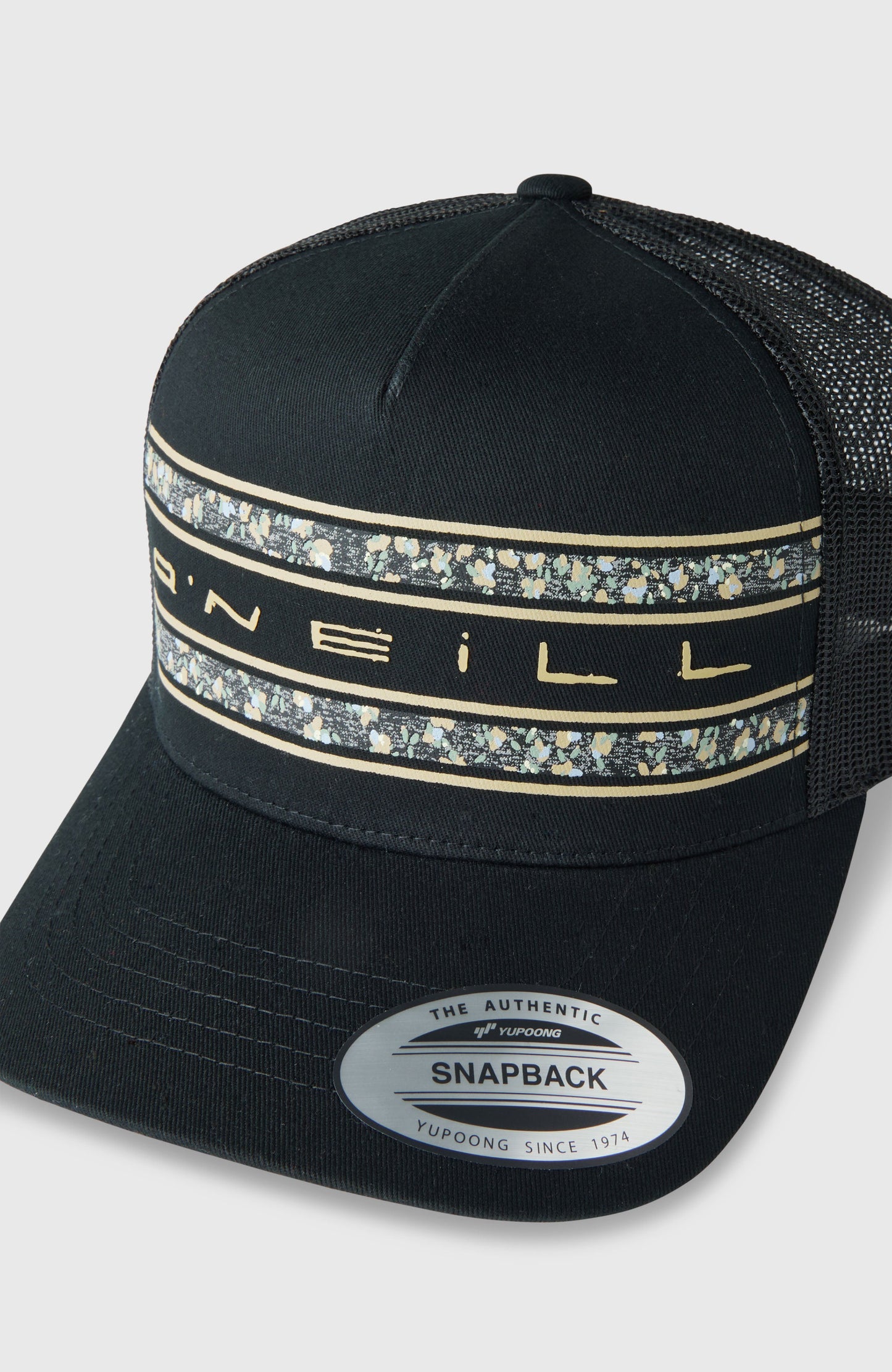O'Neill Flower Trucker Cap Men - Black Out